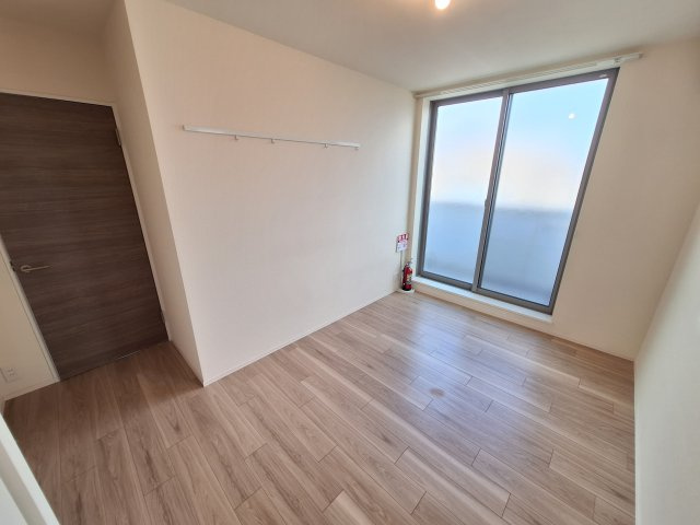 クレマチス大井の寝室|☆洋室6.1帖☆