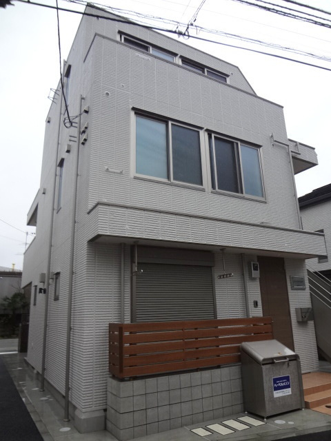 クレマチス大井の外観