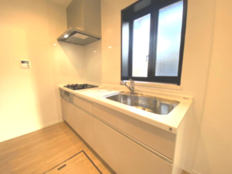 上尾市中妻4丁目のキッチン|新品に交換済みです。