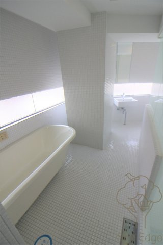是空JYUSOの洗面所