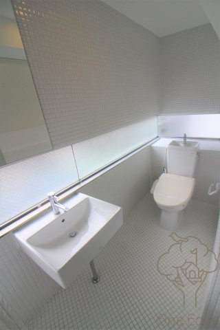 是空JYUSOの洗面所