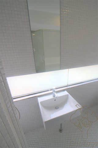 是空JYUSOの独立洗面台