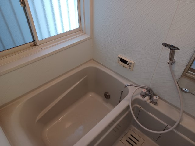 大井7丁目戸建の浴室