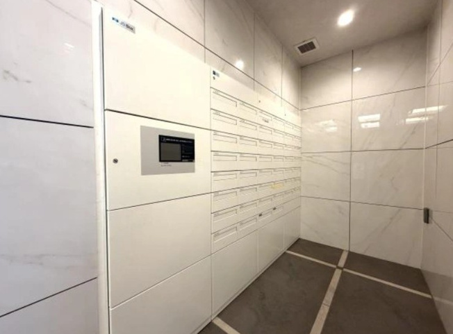 【その他共用部分】 | クレイシア・ヴァースクレイシアIDZ王子マークプレイス | 不在時にも安心！宅配ボックスがあります！