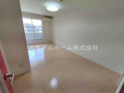 【居間・リビング】 | メゾンドユウゼン | イメージ写真です。