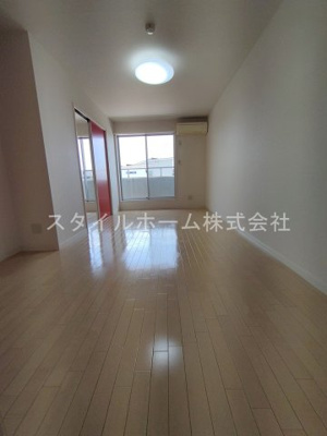 【居間・リビング】 | メゾンドユウゼン | イメージ写真です。