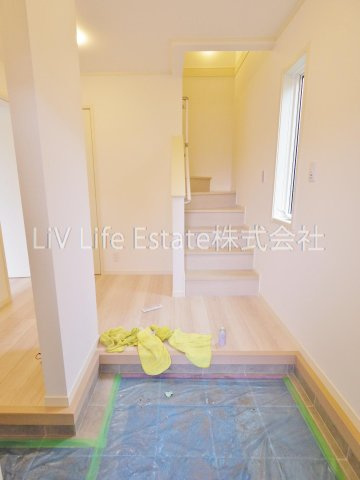 桜町2丁目戸建住宅の玄関