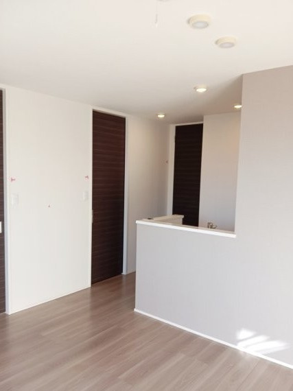 エルズ・カリーノの居間・リビング