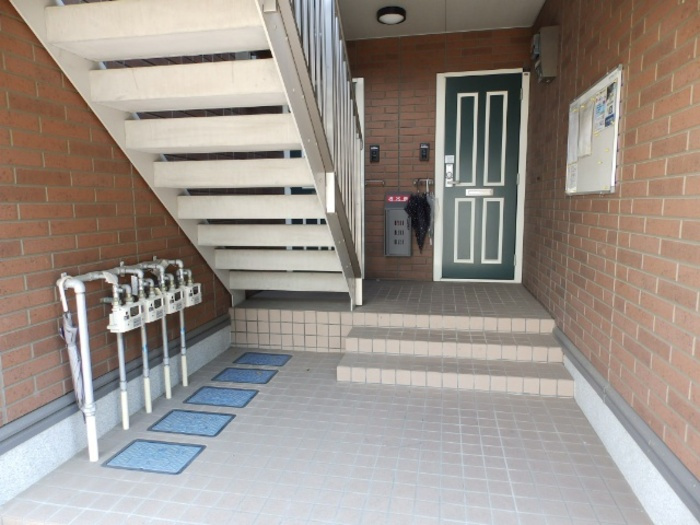 Smiley Smile B棟のエントランス|エントランス