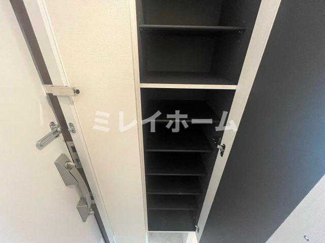 エスグランデ大森の玄関