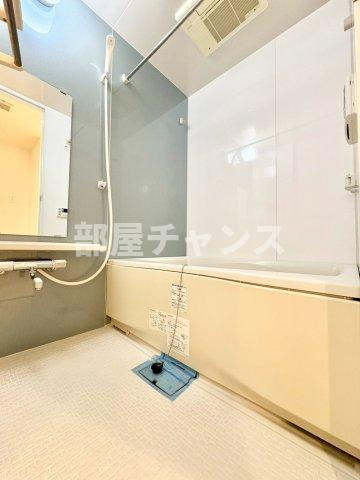レジディア久屋大通の浴室