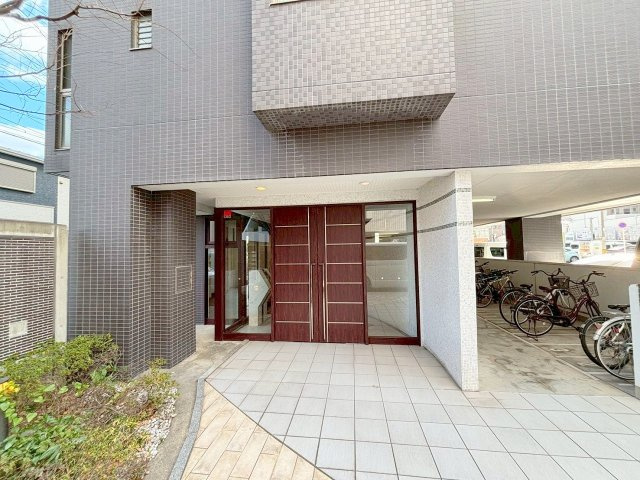 Gramercy Juso-higashi 3rdの外観