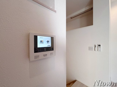 【セキュリティ】 | プランドール矢田 | モニター付きインターホンです