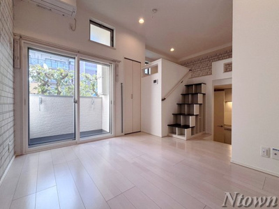 【居間・リビング】 | プランドール矢田 | ゆったり過ごせる居間です