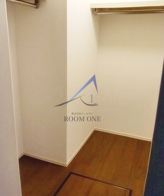 メゾンリブェールの収納|ウォークインクローゼットです。