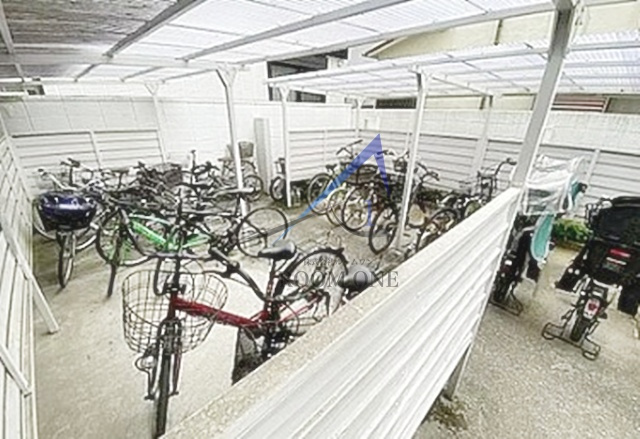 ブルク六義園のその他共用部分|駐輪場です。