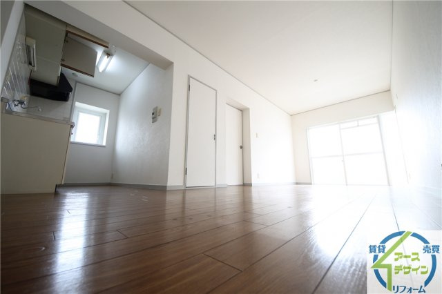 プレジオ王塚台の居間・リビング|※類似部屋