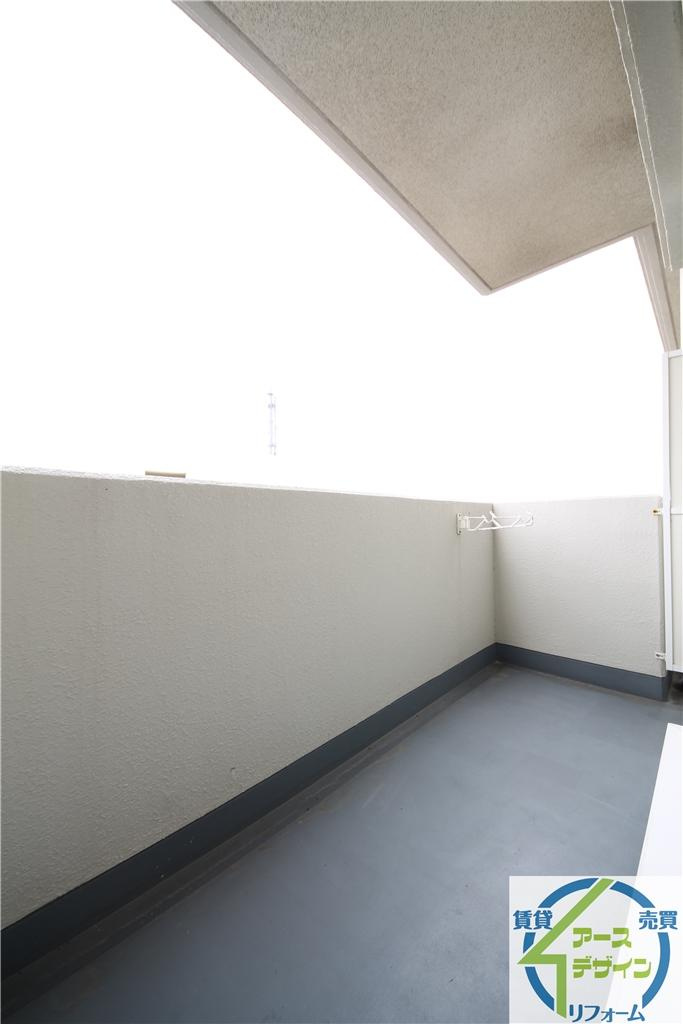 プレジオ王塚台のバルコニー|※類似部屋