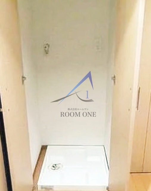 サンクレイドルレヴィール池袋の設備|洗濯機置き場です。