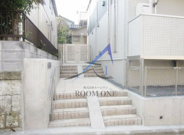 Ｓｅｐｉａ　ＣｏｒｔⅠのエントランス|エントランスです。