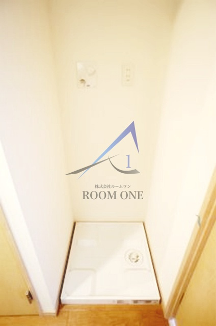 リブリ・ラピスラズリ川崎のその他|洗濯機置き場です。