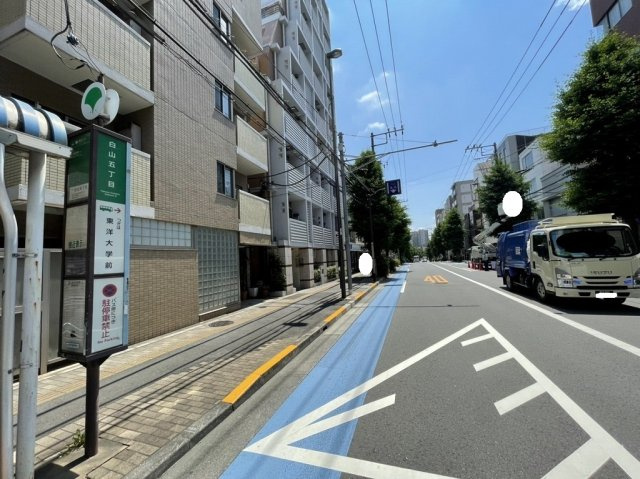 セントレジスMの周辺