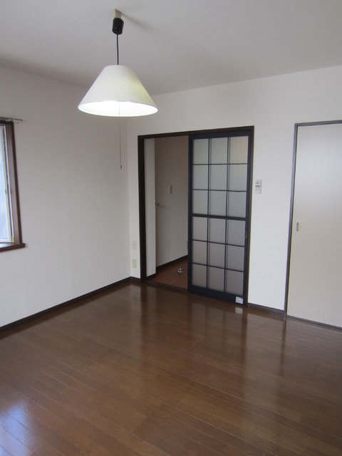 カトレアハイツの洋室|★家具の配置も自在です★