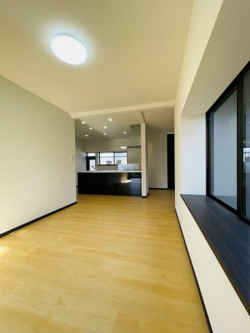 【居間・リビング】 | 古賀市舞の里１丁目　戸建て