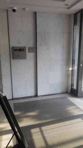 パレステュディオ本郷後楽園のエントランス