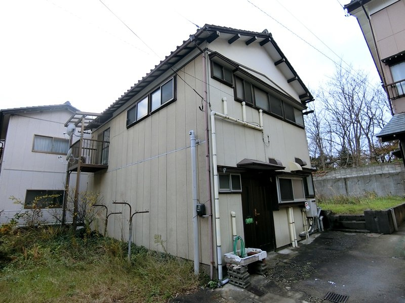 新潟市中央区四ツ屋町2丁目の外観