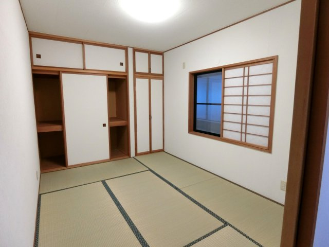 新潟市中央区出来島2丁目　中古戸建の和室