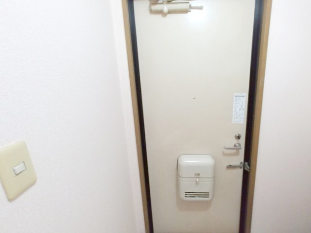 セジュール松泉 B棟の玄関|きれいな玄関です♪