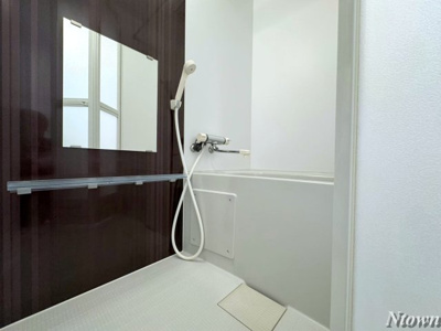 【浴室】 | CasaViola栄生 | きれいなお風呂です