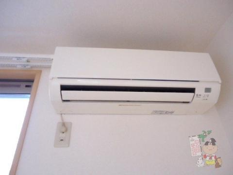 シャーメゾンフェリス壱番館の設備|エアコン