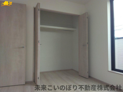 【収納】 | HeartfurlTown伊奈町栄四丁目 | たっぷり収納力のあるクローゼットです！
余計な家具を置かずに済みます！