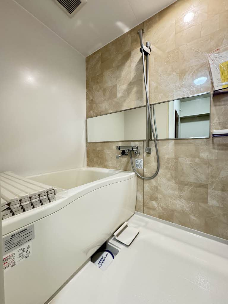 サンクチュアリー久留米Ⅵの浴室|清潔感あるお風呂です♪