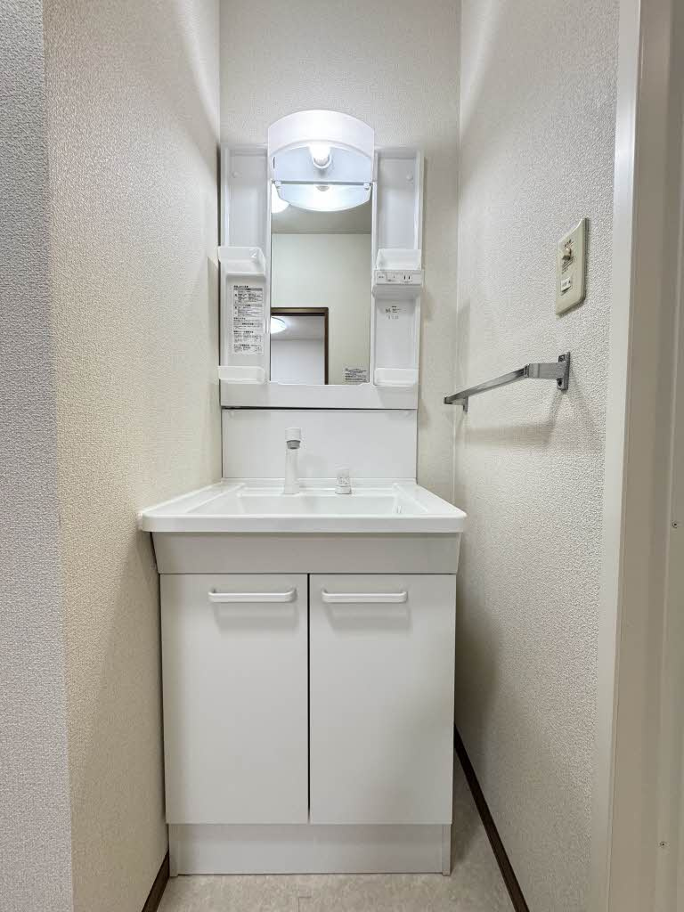 サンクチュアリー久留米Ⅵの洗面所|広い洗面スペースです★