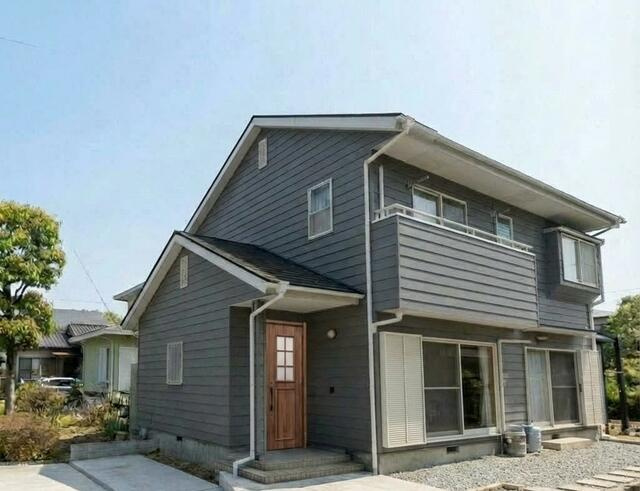 宇都宮市中岡本町　4ＳＬDK　中古住宅の外観