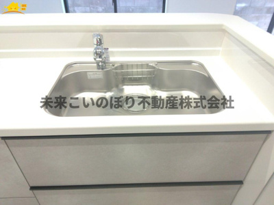 【設備】 | GRAFARE伊奈町栄4期 | ビルトイン浄水器付きです。大切な家族にはいい水を飲んでもらいたいですね。