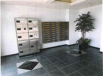 水戸市　一棟マンション　のエントランス