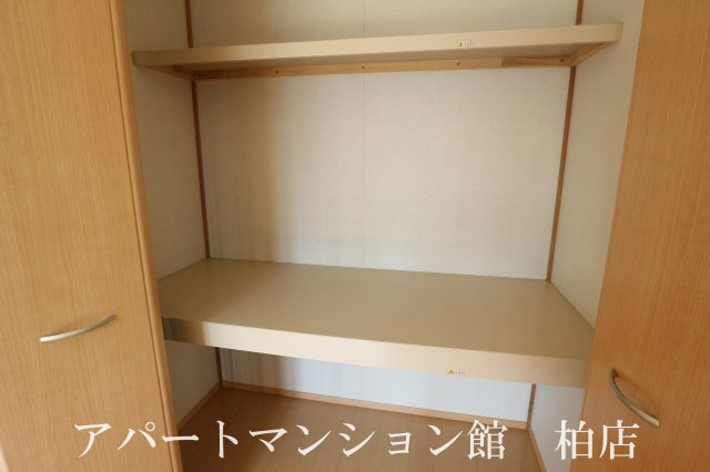 グランドソレイユＡの収納