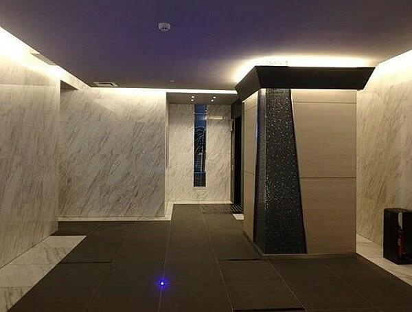 ジーベック両国のロビー| 