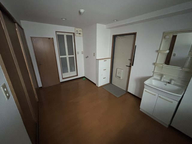 津賀マンションの居間・リビング