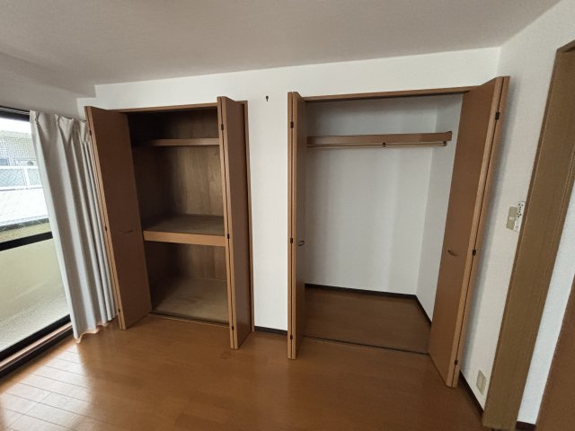 津賀マンションの収納