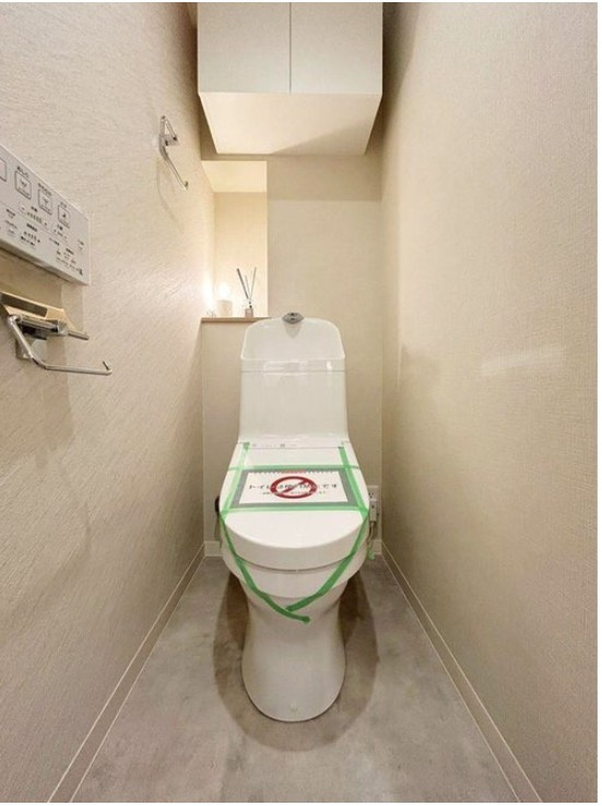 ★仲介手数料無料★パシフィック自由ケ丘マンション（通貨価値が下がっている時には、品質保証されたリノベーションマンションに投資していきましょう）のトイレ