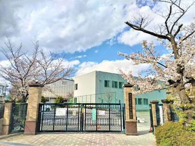 さいたま市立仲本小学校まで450ｍ