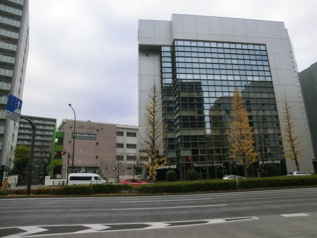 三田グレースの周辺