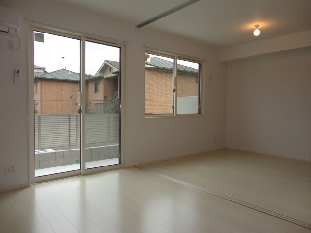 サンモールあさひの居間・リビング