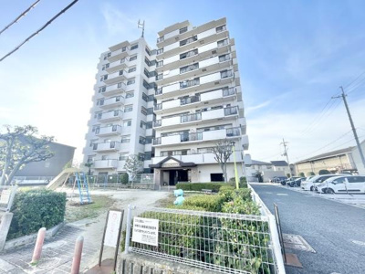 【その他】 | エクセランス大野芝 | ■毎週土・日・祝のご対応可能■
お忙しい方も、お仕事前やお仕事帰りなどお客様のご都合に合わせてご案内致します！キッズルーム・駐車場完備！