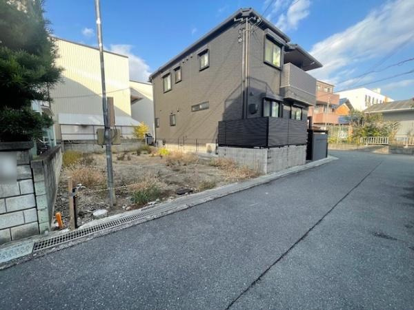 【前面道路含む現地写真】 | 摂津市鳥飼西2丁目　売土地